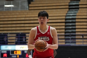 文班VS亚历山大！MVP前三在分区决赛打抢七 82年伯德J博士后首对
